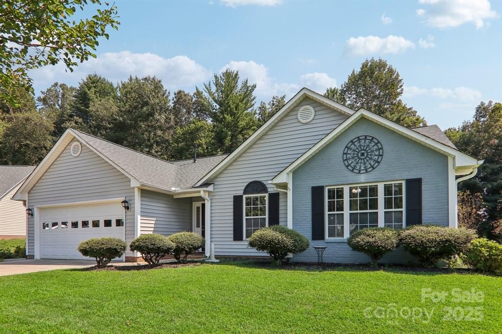 120 Hawks Nest Dr hero